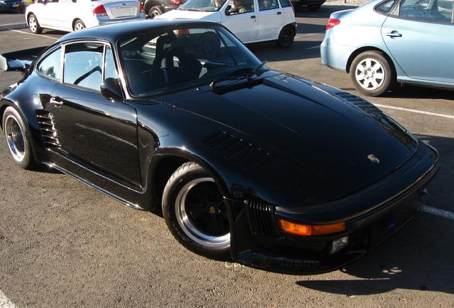 Porsche 930 Turbo Flatnose