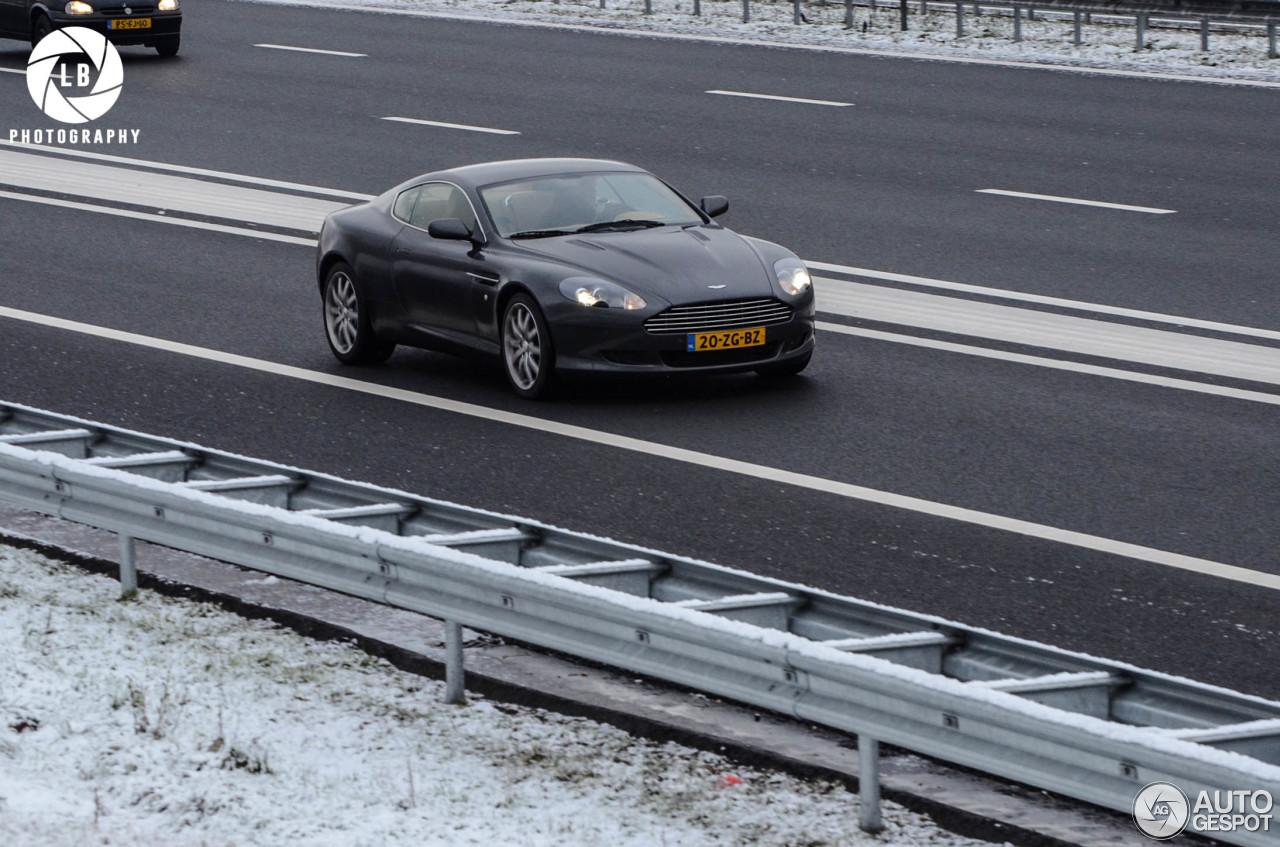 Aston Martin DB9