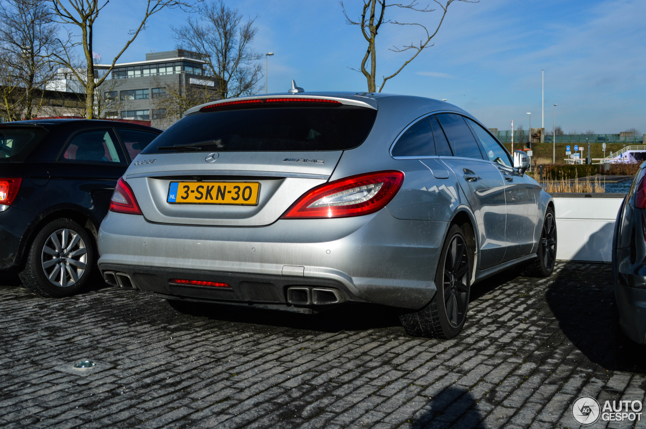 Mercedes-Benz CLS 63 AMG X218 Shooting Brake