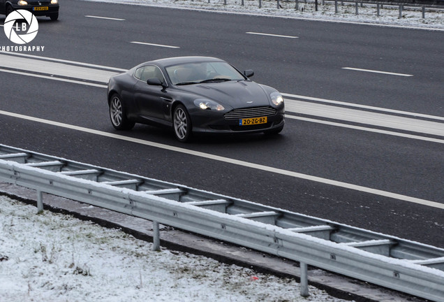 Aston Martin DB9