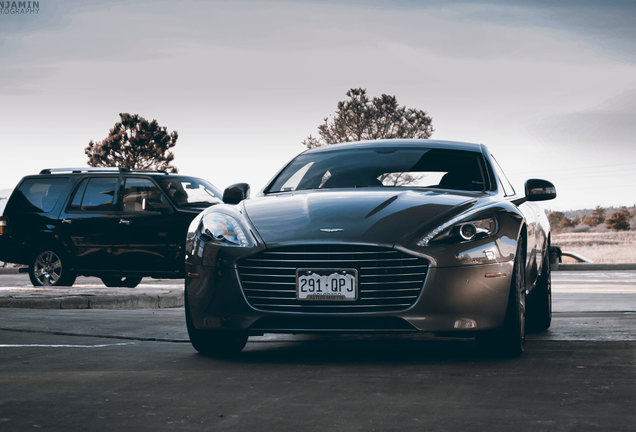 Aston Martin Rapide S