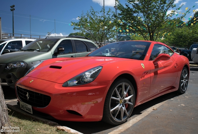 Ferrari California