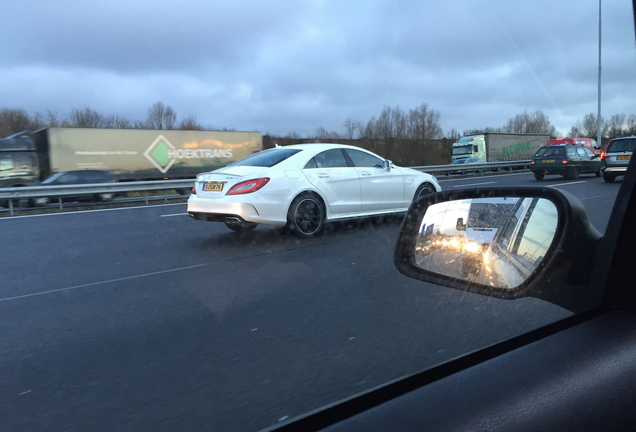 Mercedes-Benz CLS 63 AMG S C218 2015