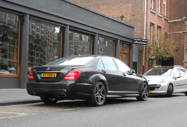 Mercedes-Benz S 63 AMG W221 2011