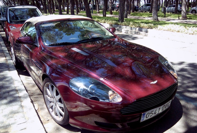 Aston Martin DB9 Volante