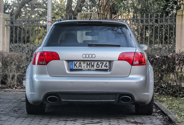 Audi RS4 Avant B7