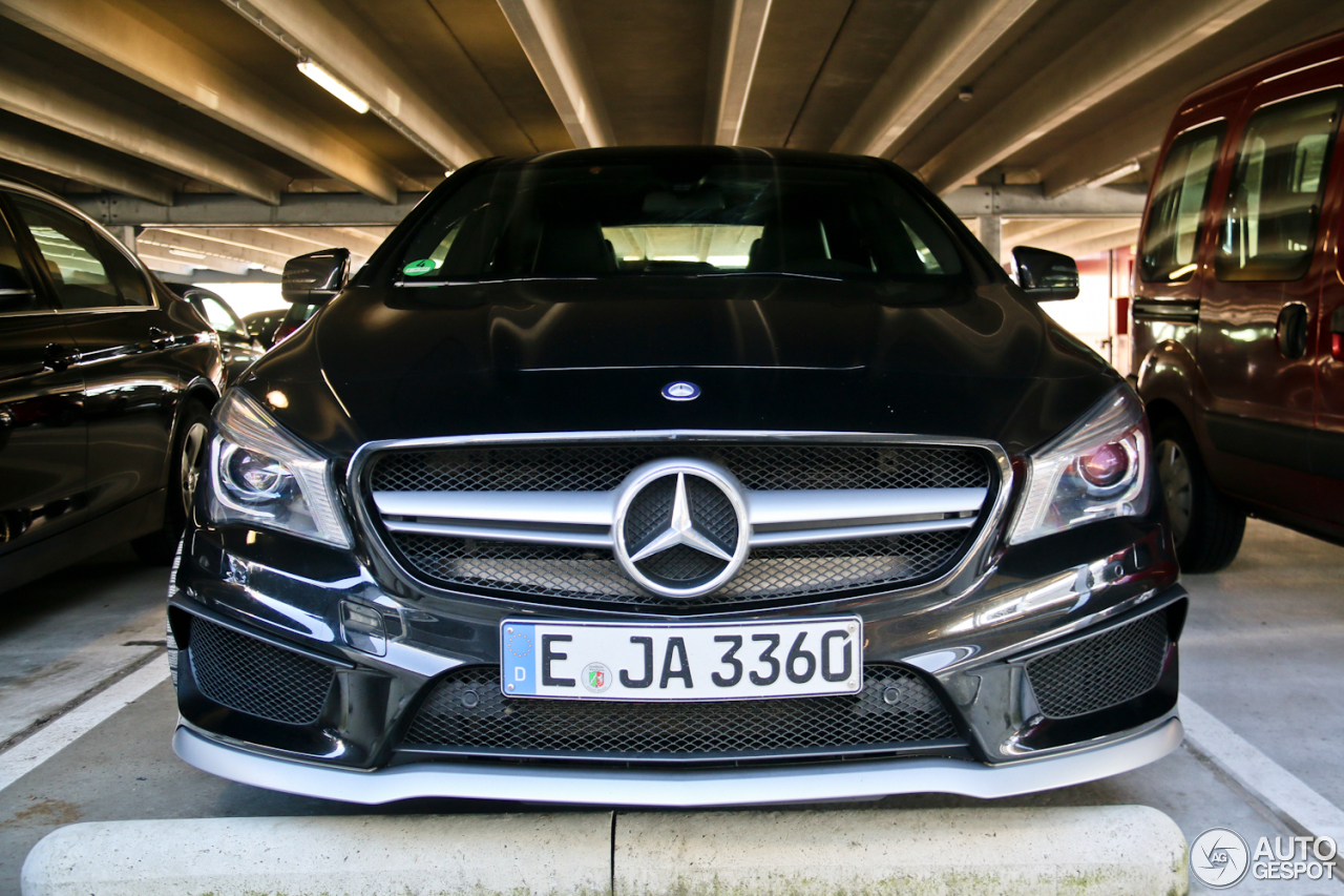 Mercedes-Benz CLA 45 AMG C117