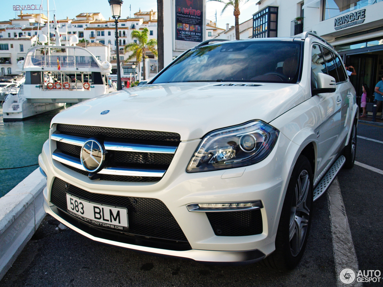 Mercedes-Benz GL 63 AMG X166