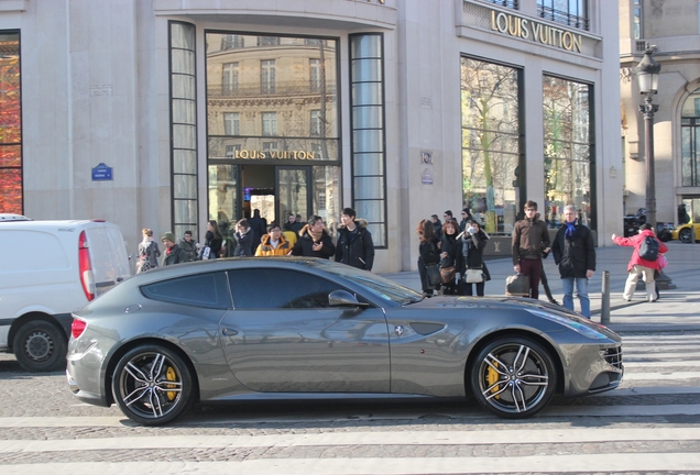 Ferrari FF