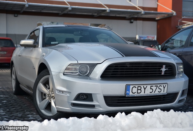 Ford Mustang GT 2013