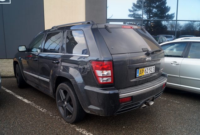 Jeep Grand Cherokee SRT-8 2005