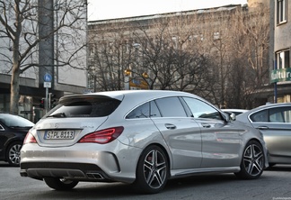 Mercedes-Benz CLA 45 AMG Shooting Brake