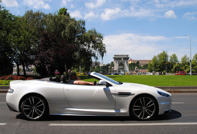 Aston Martin DBS Volante