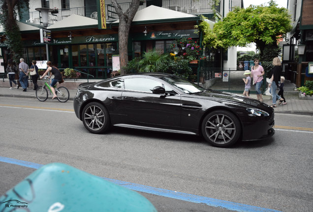 Aston Martin V8 Vantage S