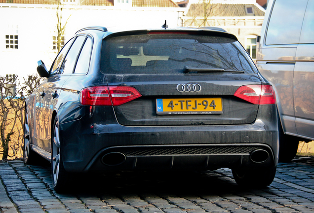 Audi RS4 Avant B8