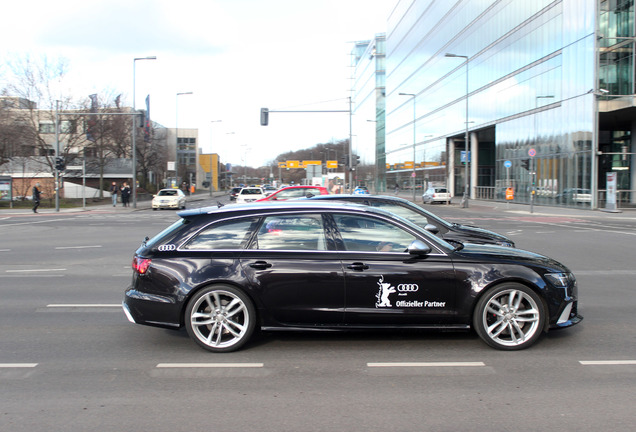 Audi RS6 Avant C7 2015