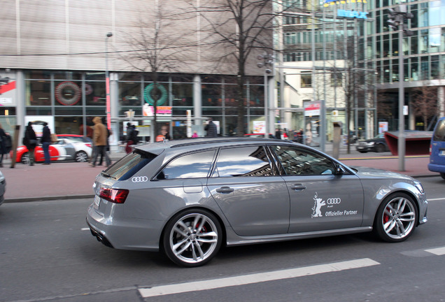 Audi RS6 Avant C7 2015