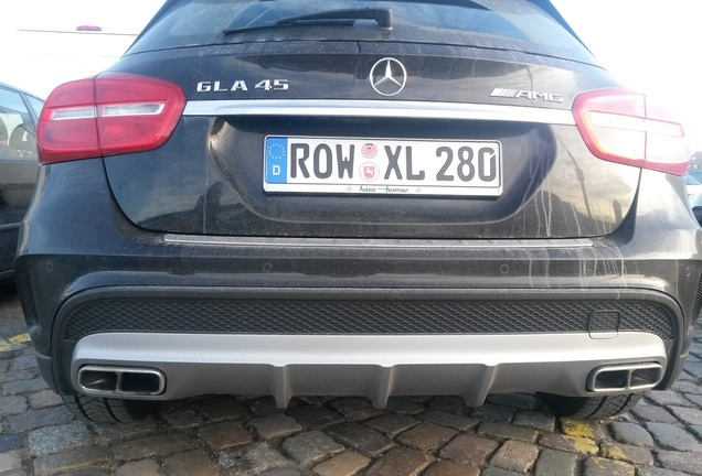 Mercedes-Benz GLA 45 AMG X156