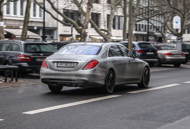 Mercedes-Benz S 63 AMG V222