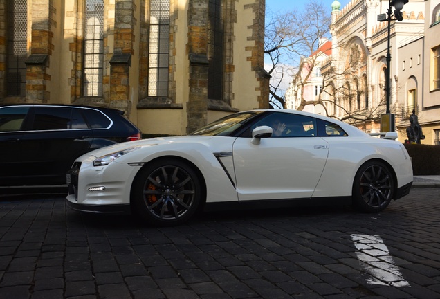 Nissan GT-R 2013