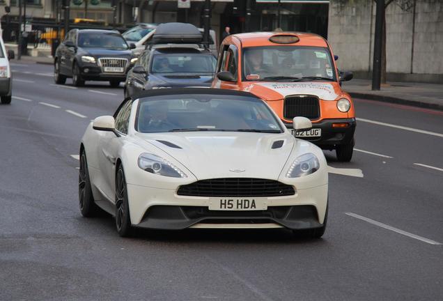 Aston Martin Vanquish Volante