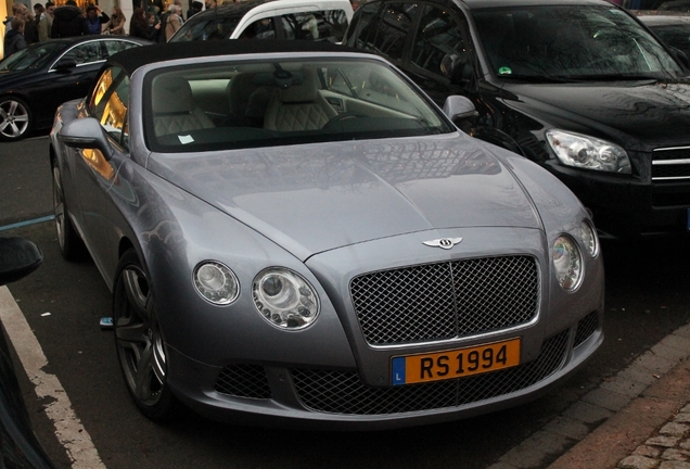 Bentley Continental GTC 2012