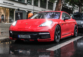 Porsche Panamera Turbo Regula Exclusive