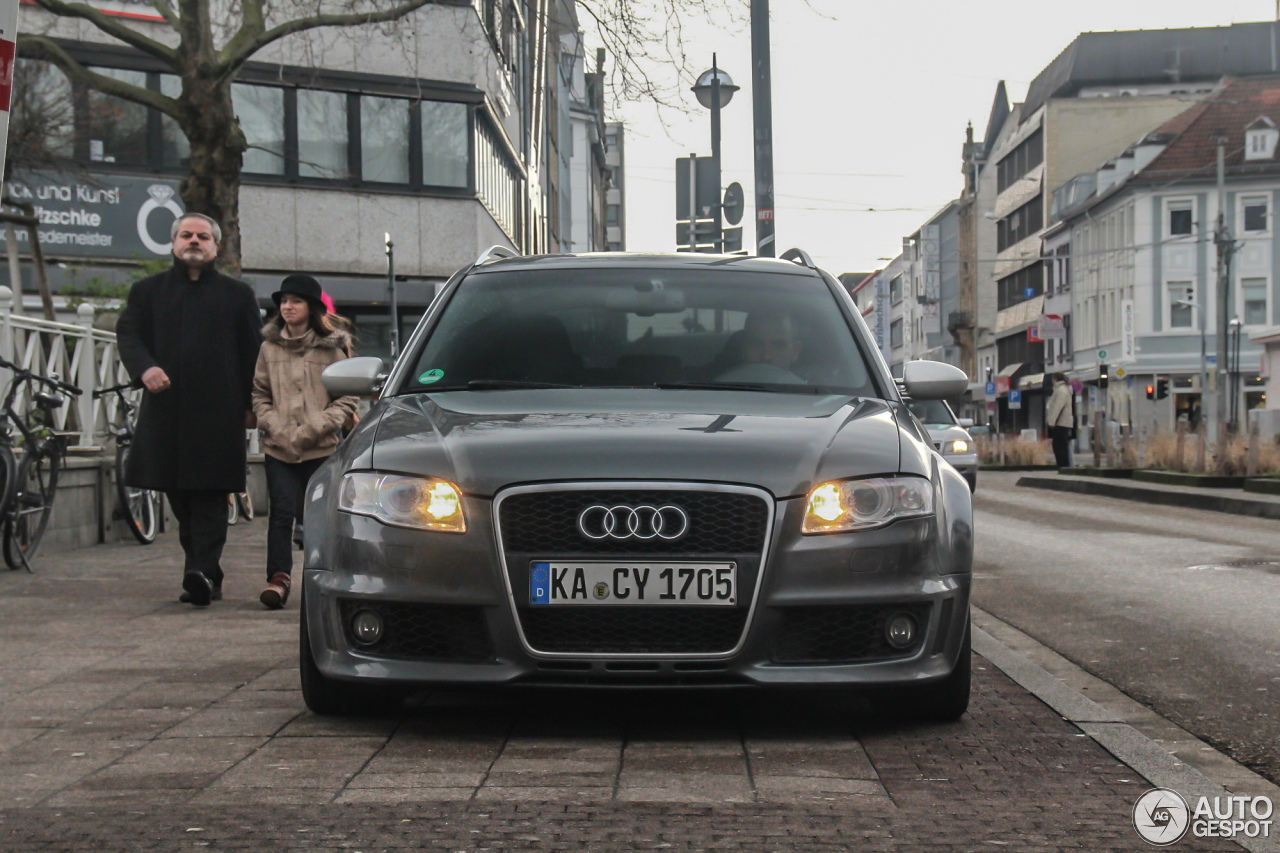 Audi RS4 Avant B7