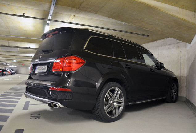 Mercedes-Benz GL 63 AMG X166