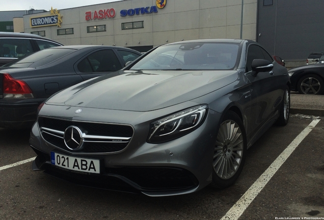 Mercedes-Benz S 63 AMG Coupé C217