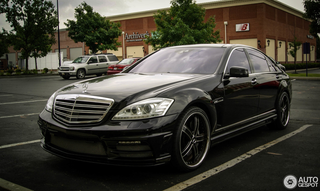 Mercedes-Benz S 65 AMG V221 2010 Wald Black Bison