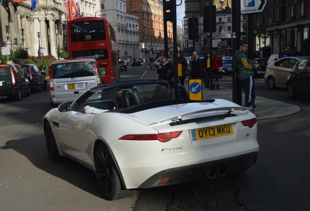 Jaguar F-TYPE S Convertible