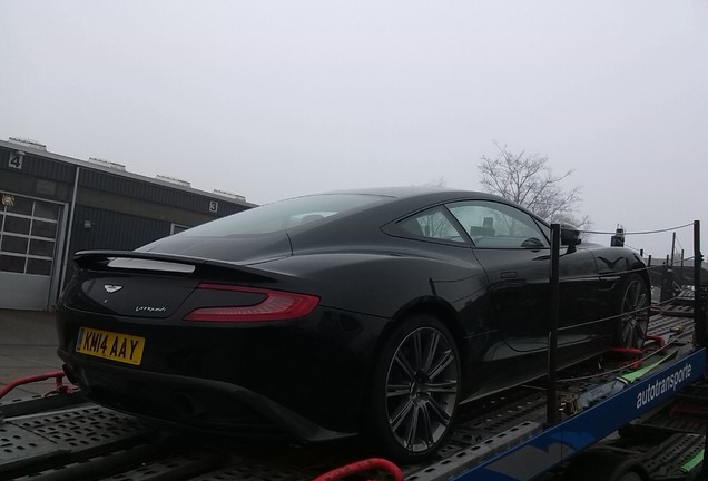 Aston Martin Vanquish 2013