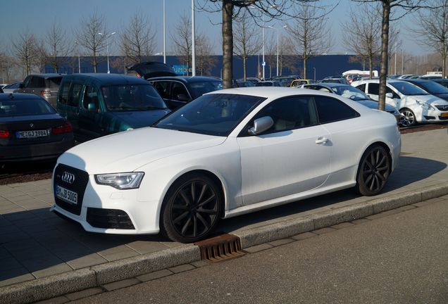 Audi RS5 B8 2012