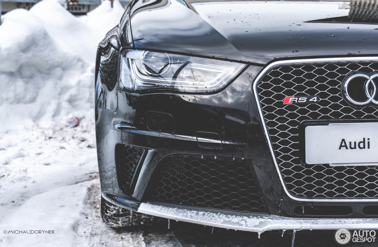 Audi RS4 Avant B8