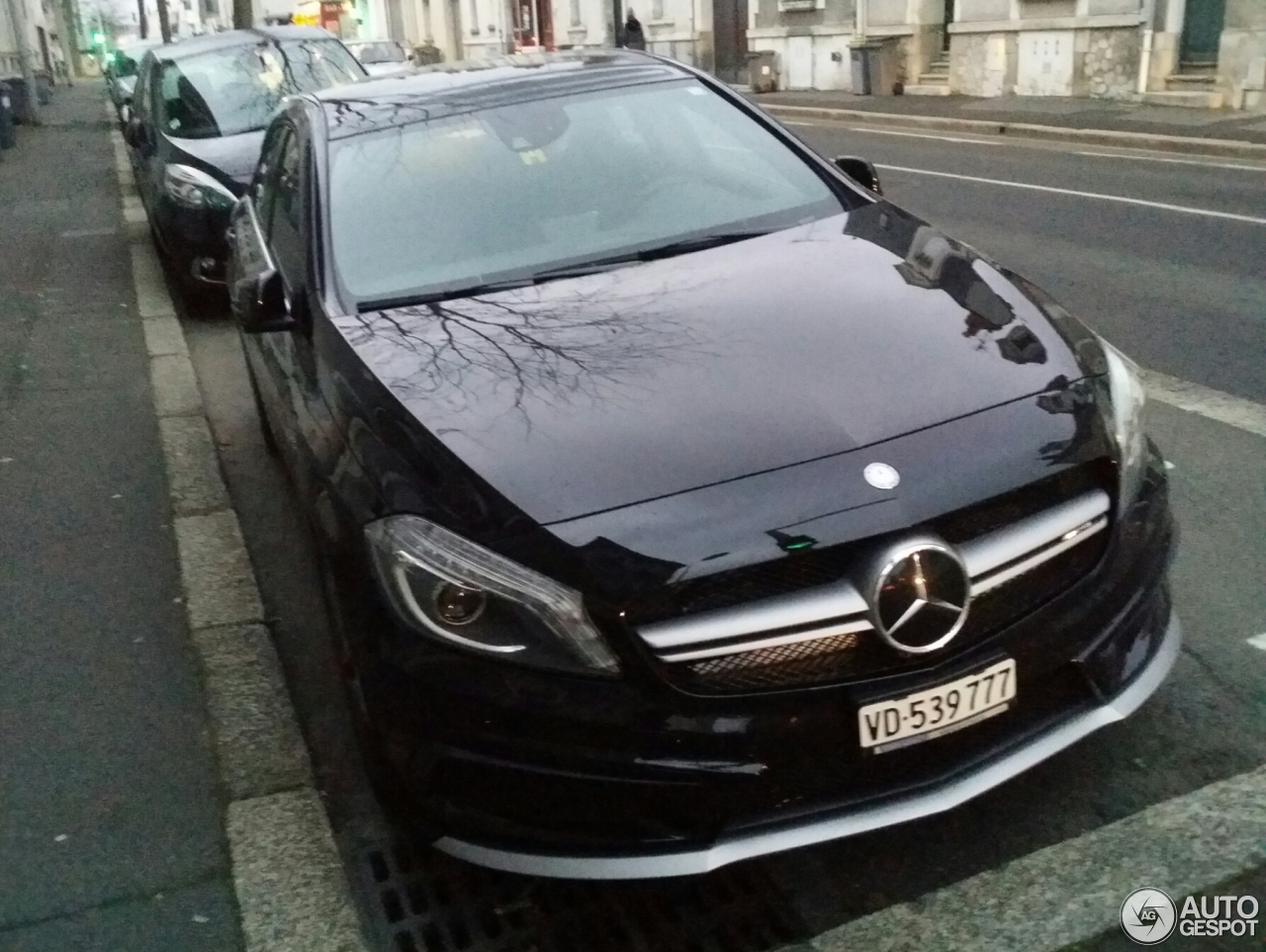 Mercedes-Benz A 45 AMG