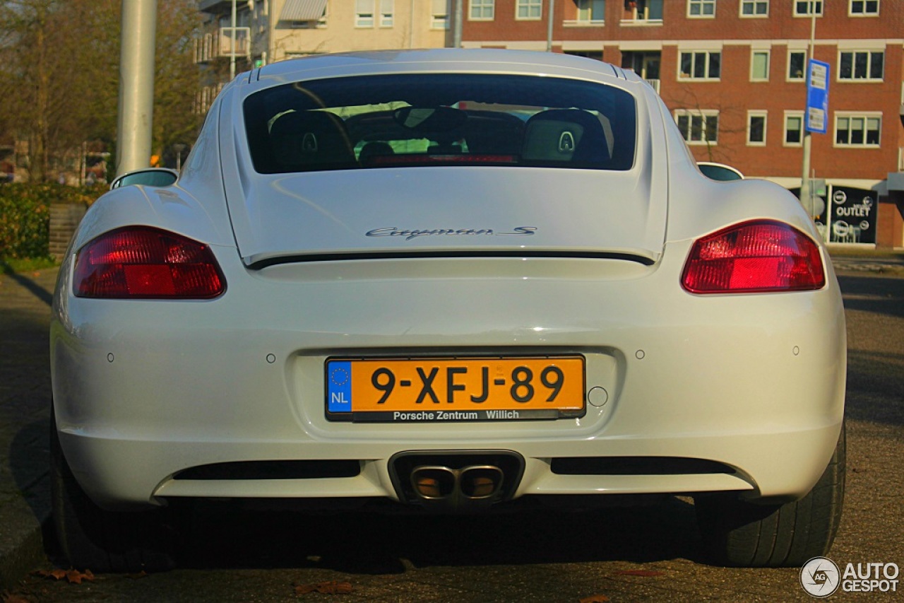 Porsche 987 Cayman S