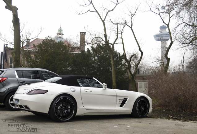 Mercedes-Benz SLS AMG Roadster