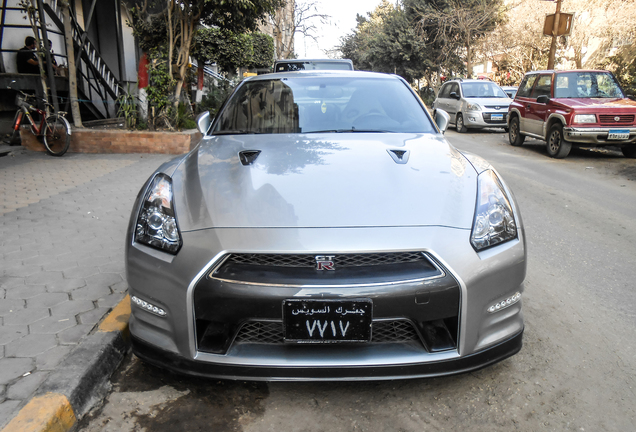 Nissan GT-R 2011