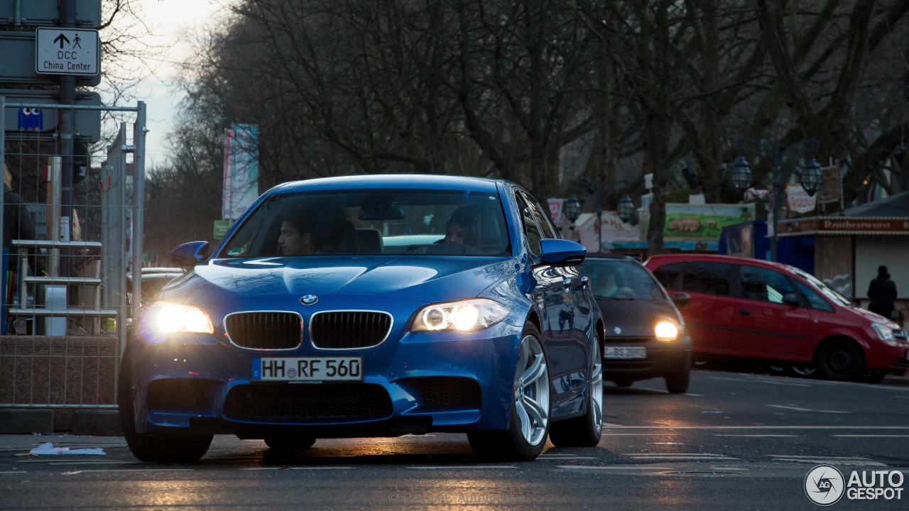 BMW M5 F10 2011