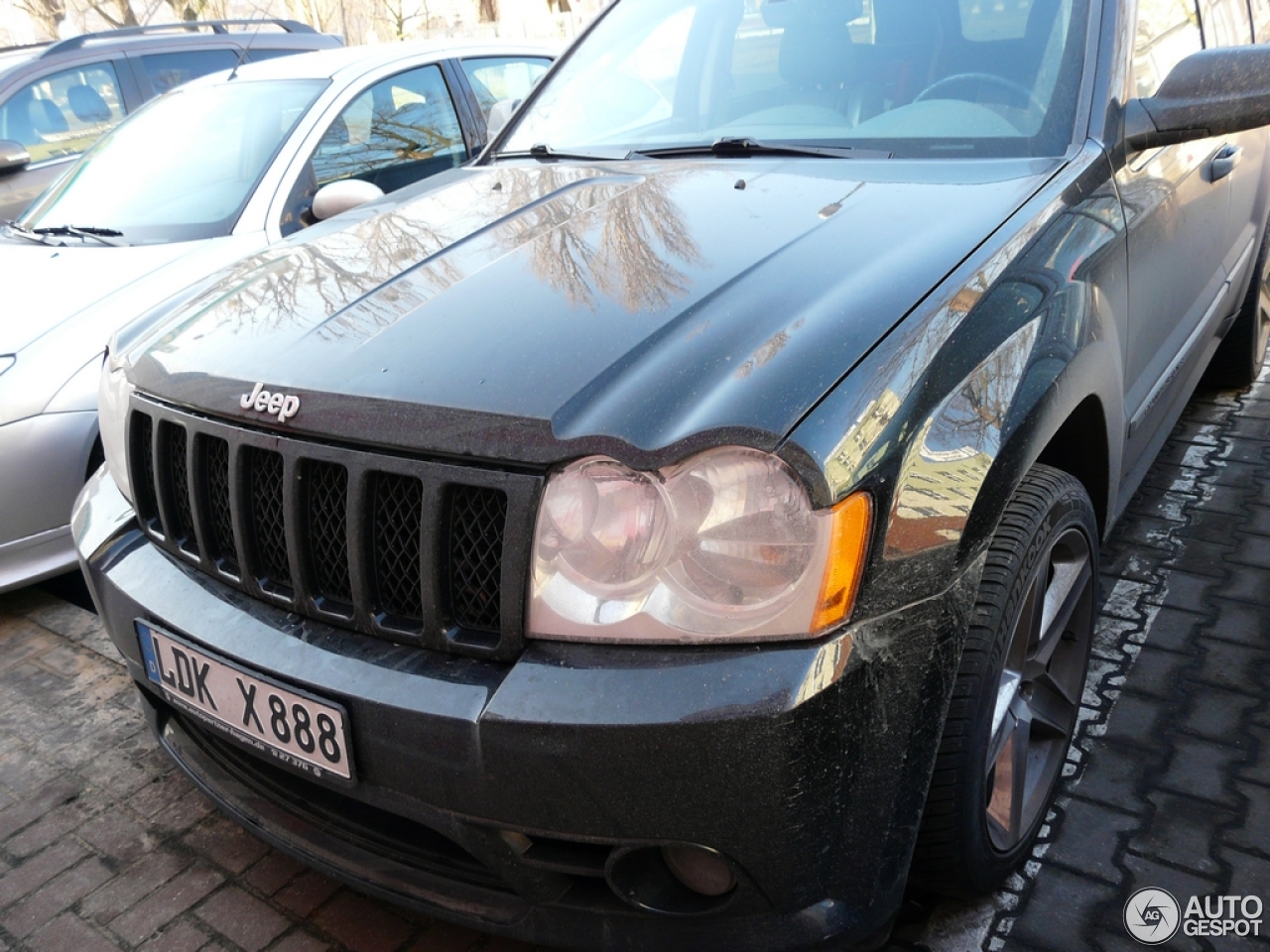 Jeep Grand Cherokee SRT-8 2005