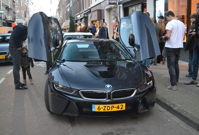 BMW i8