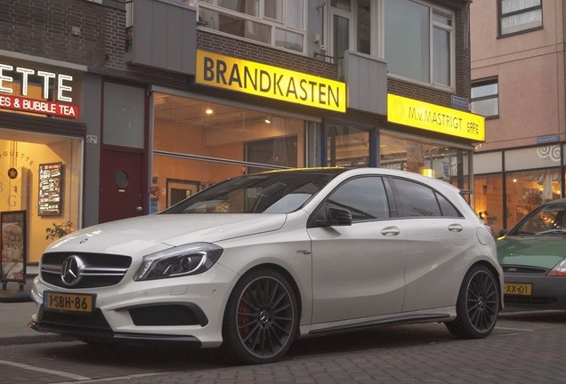 Mercedes-Benz A 45 AMG