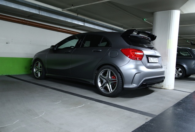 Mercedes-Benz A 45 AMG