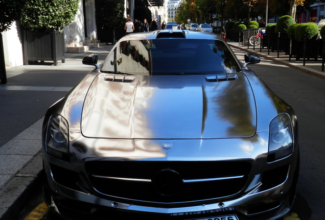 Mercedes-Benz Oakley Design SLS AMG Carbon Edition