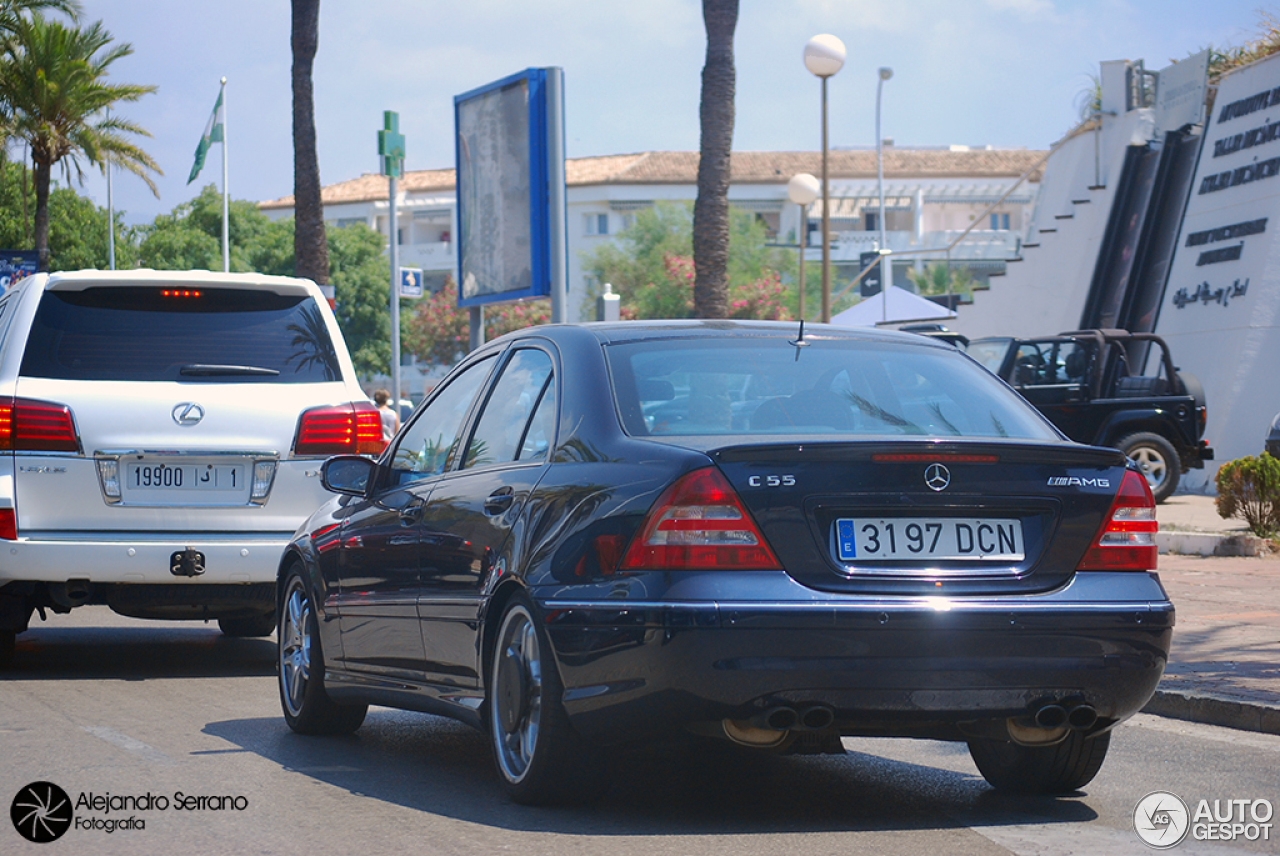 Mercedes-Benz C 55 AMG