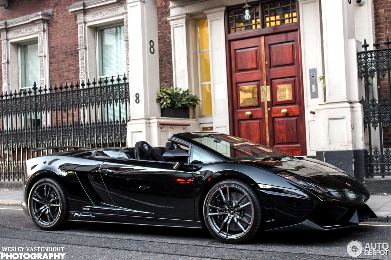 Lamborghini Gallardo LP570-4 Spyder Performante