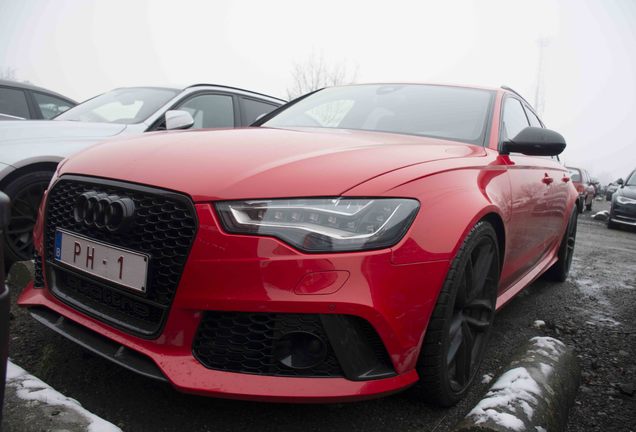 Audi RS6 Avant C7