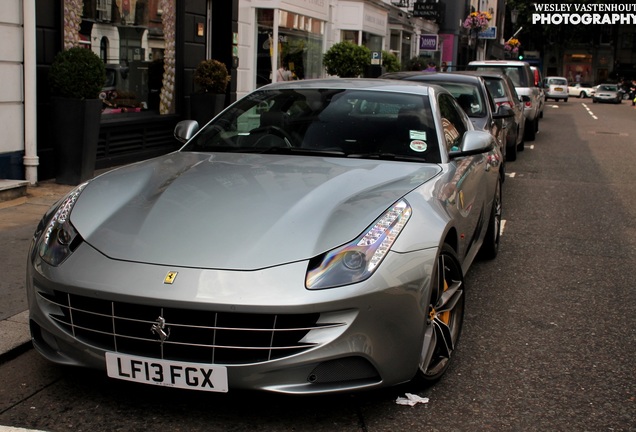 Ferrari FF