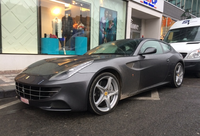 Ferrari FF